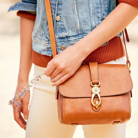 Dooney & Bourke Handbags - Crossbody Dooney & Bourke Bag